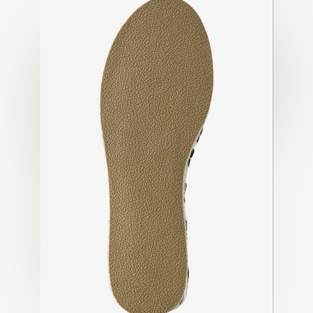 NIB Lace-Up Flat Espadrilles - Picture 5 of 11